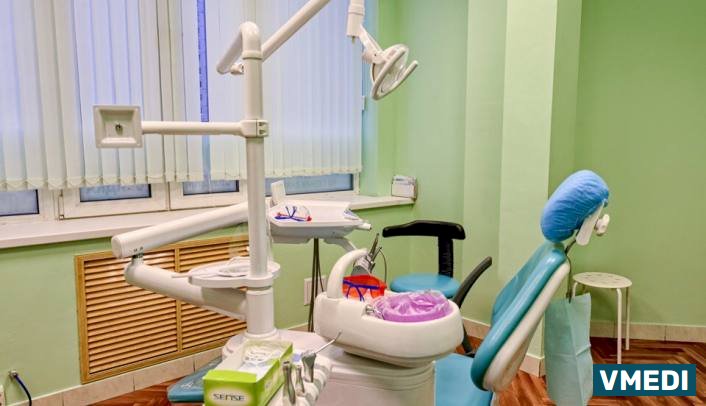 Стоматологическая клиника ЮлиСТОМ на Поликарпова